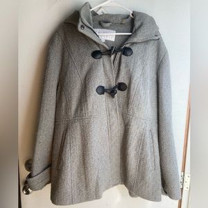 Heavy, Jessica Simpson Peacoat